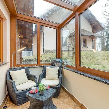 Countryside Hut 800m From